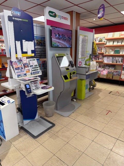 CREUTZWALD (57) A VENDRE TABAC PRESSE FDJ PMU
