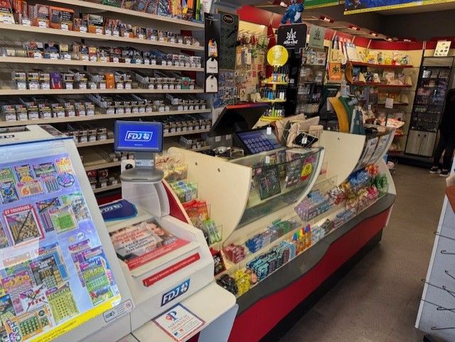YUTZ (57) A VENDRE TABAC PRESSE FDJ PMU
