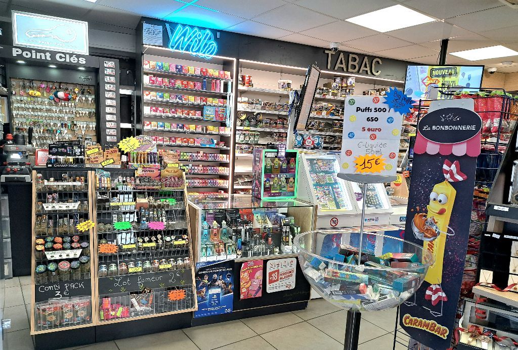 TABAC PRESSE FDJ PMU - AXE PASSANT ET PARKING